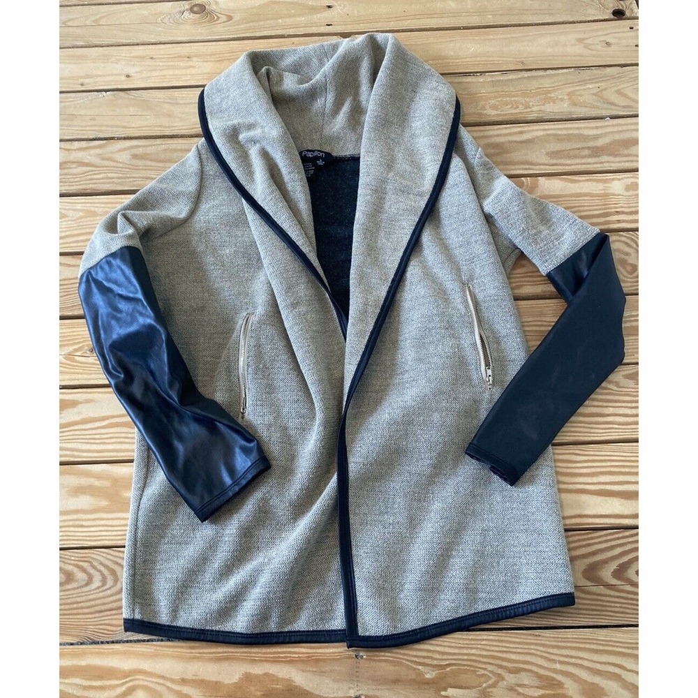 Papillon Open Front Leather Sleeve Jacket Size Small Women’s Beige